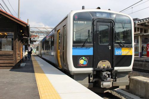 八ヶ岳山麓の高原路線「小海線」に乗ろう! 車窓はもちろん、観光列車「HIGH RAIL 1375」で食も楽しもう!