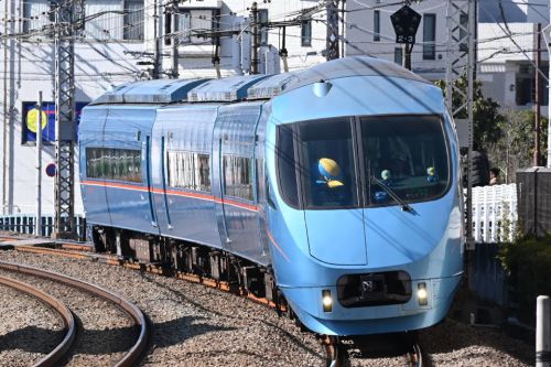 [小田急]特急ロマンスカー・ゼルビア号運行