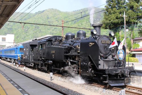 【東武鉄道 2020年ダイヤ改正】 SL大樹・DL大樹の2編成で4往復8本に! 将来は全列車SL化でSL同士の行き違いも!