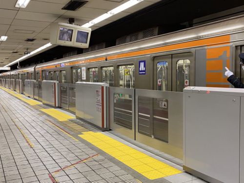 【堺筋線】堺筋本町駅のホームドア、稼働開始!堺筋線では初