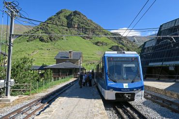 ヌリア・ラック鉄道－ピレネーの聖地へ