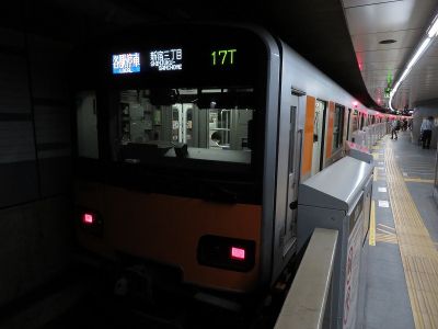 東武50070系 東京メトロ副都心線各駅停車新宿三丁目行き