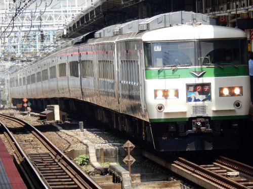 【撮り鉄】JR東日本E257系2000番台特急「踊り子」初撮影!185系15連「踊り子」も撮影して来ましたヽ(=´▽`=)ノ