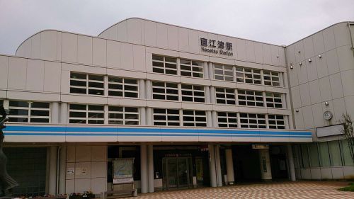 えちごトキめき鉄道が直江津駅構内にSL(D51 827)を導入、構内運転へ! トロッコ客車をつないでの構内運転も計画!