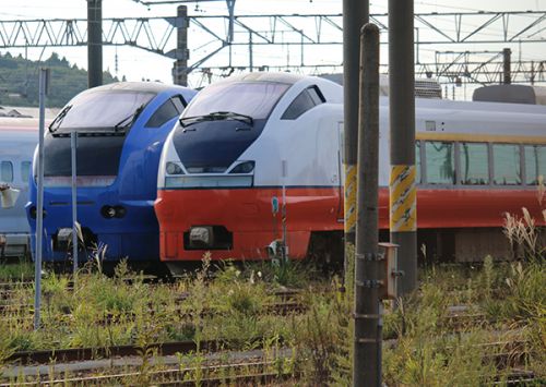 今週の秋田車両センターと秋田港駅の24系たち