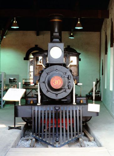 　北海道鉄道記念館 と 千歳線植苗駅 辺り　1988.7.2-3