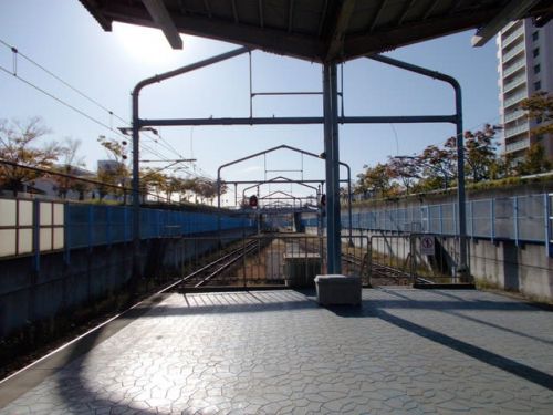 ウッディタウン中央駅 神戸電鉄公園都市線