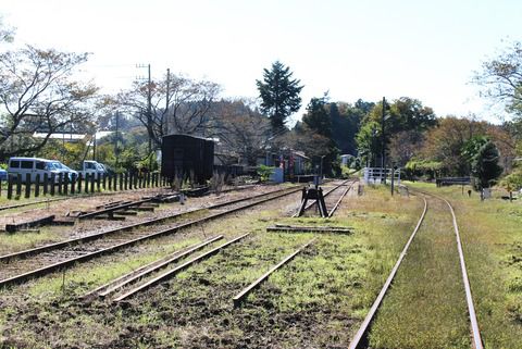 小湊鐵道5-1(里見駅 ワフ1 + トム10 + トム11)