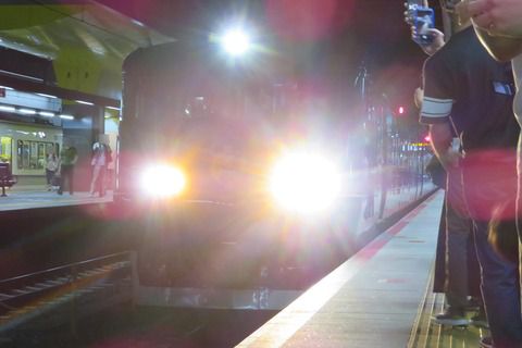京都駅で改めて 「WEST EXPRESS 銀河」 を撮る (2020年11月)