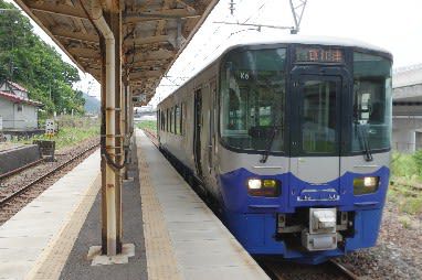 えちごトキめき鉄道開業5周年キネン乗り継ぎ(その4)