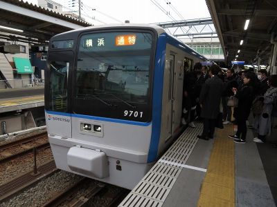 相鉄9000系(幕) 相鉄本線通勤特急横浜行き