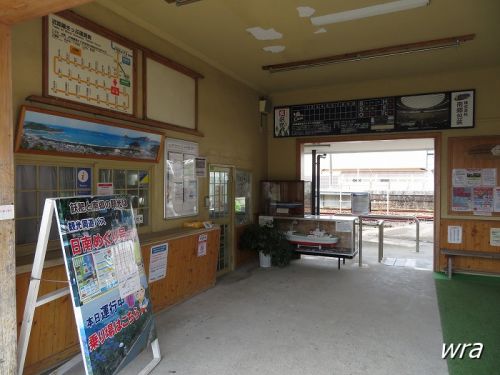 【施設紹介】JR日南線 南郷駅(宮崎県日南市)―西武ライオンズ一色の駅舎