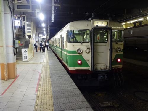 2018年晩夏 長野県内の保存蒸機を見て歩く旅 71 しなの鉄道の115系 初代長野色
