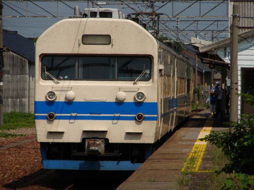 電車パン!