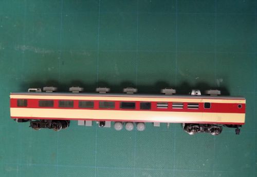 【1/80】TOMIXのHO-045国鉄キハ181系特急ディーゼルカーを弄る その2
