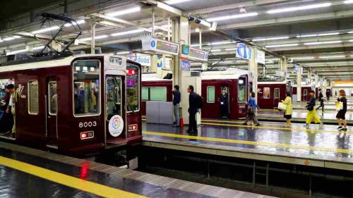 最大ターミナル阪急梅田!