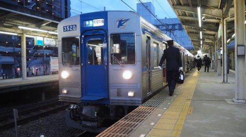 なぜか中百舌鳥にて 泉北高速鉄道を完乗!