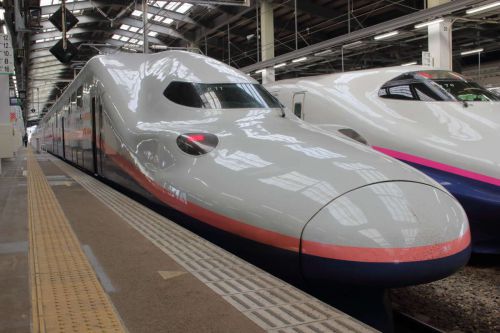 【「海里」酒田行き 乗車記】日本海の絶景と食を楽しむ贅沢な観光列車! 笹川流れでは徐行&停車時間での観光ができます!