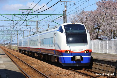 しらゆ6号 と東光寺駅