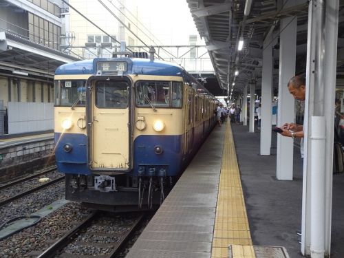 2018年晩夏 長野県内の保存蒸機を見て歩く旅 75 しなの鉄道の115系 横須賀色