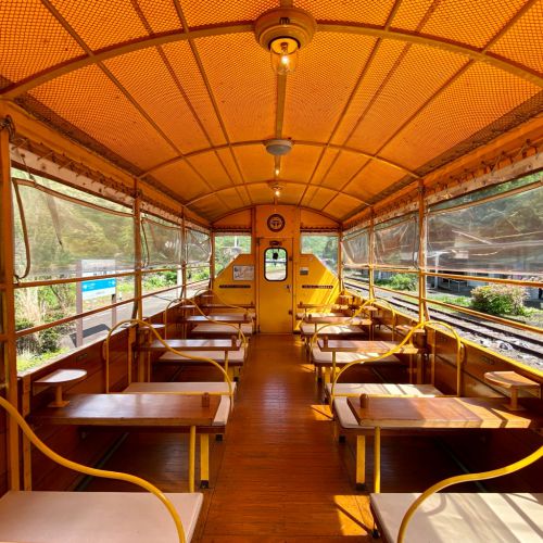 0系新幹線? と宇和島駅。/『バースデイきっぷ』行く、四国一周旅行-14