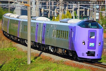 7月10日から特急「フラノラベンダーエクスプレス」も営業運転開始!!