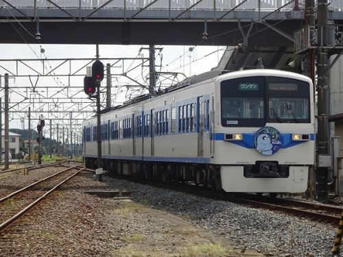 秩父鉄道の車両たち その17 秩父鉄道の急行電車「秩父路」とレトロ塗色の6003F