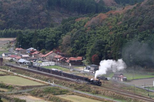 閑かな篠目駅に汽笛が響く - 山口線・2020年 -
