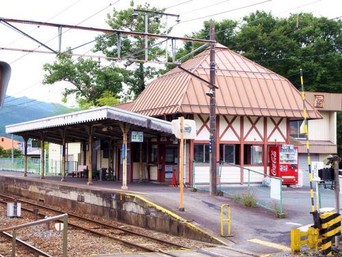 熊谷駅から出発!人懐っこい2匹の猫と出会う。秩父鉄道で2泊3日の旅2021#1