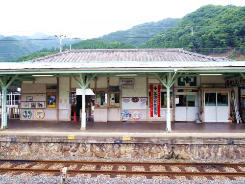 三峰口駅と8年ぶりの再会!武州日野・白久駅も。秩父鉄道で2泊3日の旅2021#2