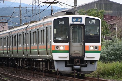 中央西線「今日は電車」211系
