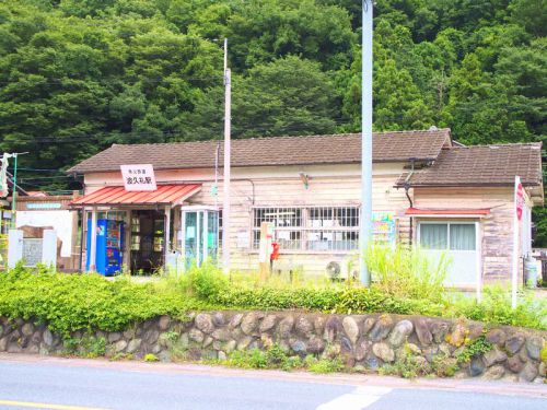 波久礼駅から歩き、寄居橋を渡って夫婦滝を見に行く【秩父鉄道】