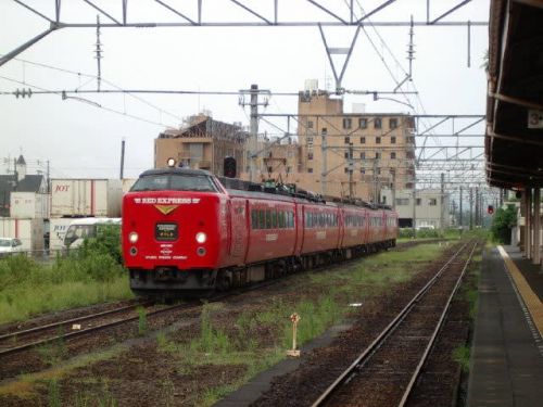 日豊本線475系 ミレニアム記念で国鉄急行色へ 2003-08-12