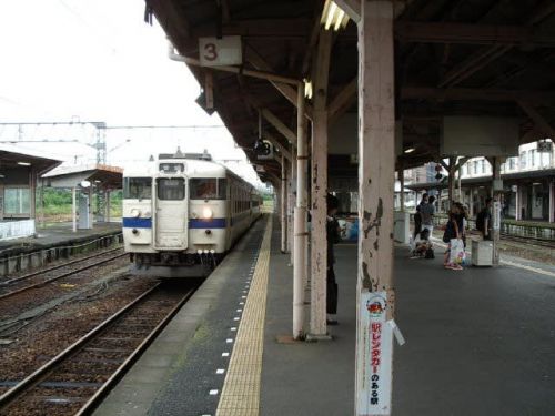 日豊本線475系 西鹿児島駅の大階段 2003-08-12