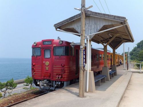 JR四国、「ゆっくり走る列車」が空前の大盛況、本当に必要なのは新幹線ではなかった