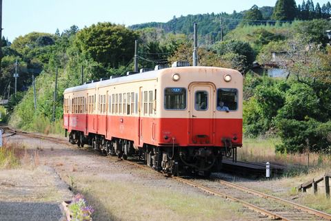 小湊鐵道9-4(上総中野駅 15A 22A キハ200)
