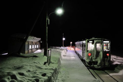 安牛駅