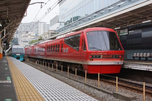【伊豆急行】「リゾート21」使用の夜行団体臨時列車を運行(2021.11.6~7)日本旅行のツアーとして実施
