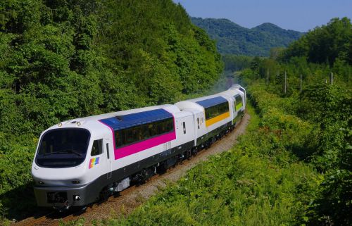 特急ニセコ、運転初日