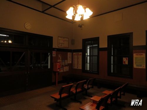 スイッチバック姨捨駅で夜を過ごす~善光寺平の夜景を求めて~
