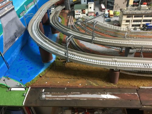 機関車交換引込線を製作、、鉄道ジオラマ淡海線、、孫が来るまでに!