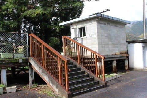 JR西日本 石見松原駅