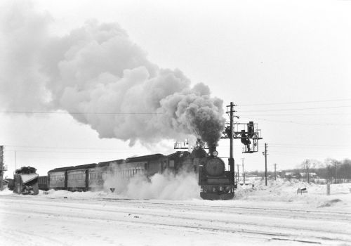 室蘭本線 C57135が追分駅を出発する(2)