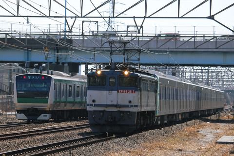 新鶴見界隈980-2(都営地下鉄三田線用6509F編成甲種 EF65 2117)